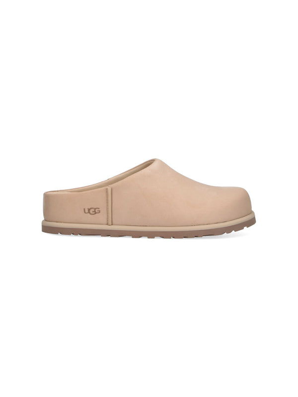 UGG Upper: 100% Leather slipper in beige