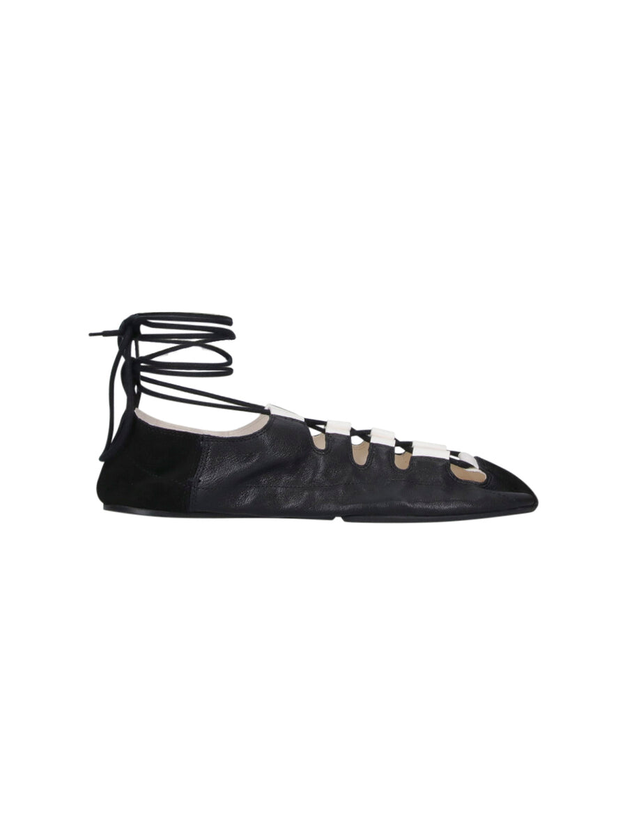 Alaia Leather flat in black