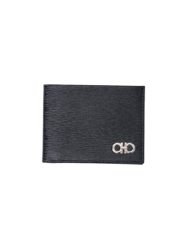 Ferragamo 100% leather wallet in black