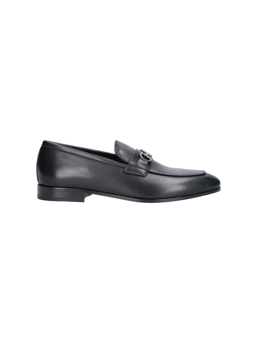 Ferragamo 100% leather loafer in black