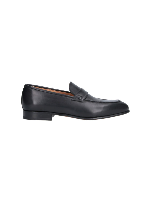 Ferragamo 100% leather loafer in black