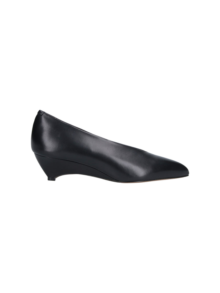 Jil Sander Upper: 100% Bovine Leather heel in black