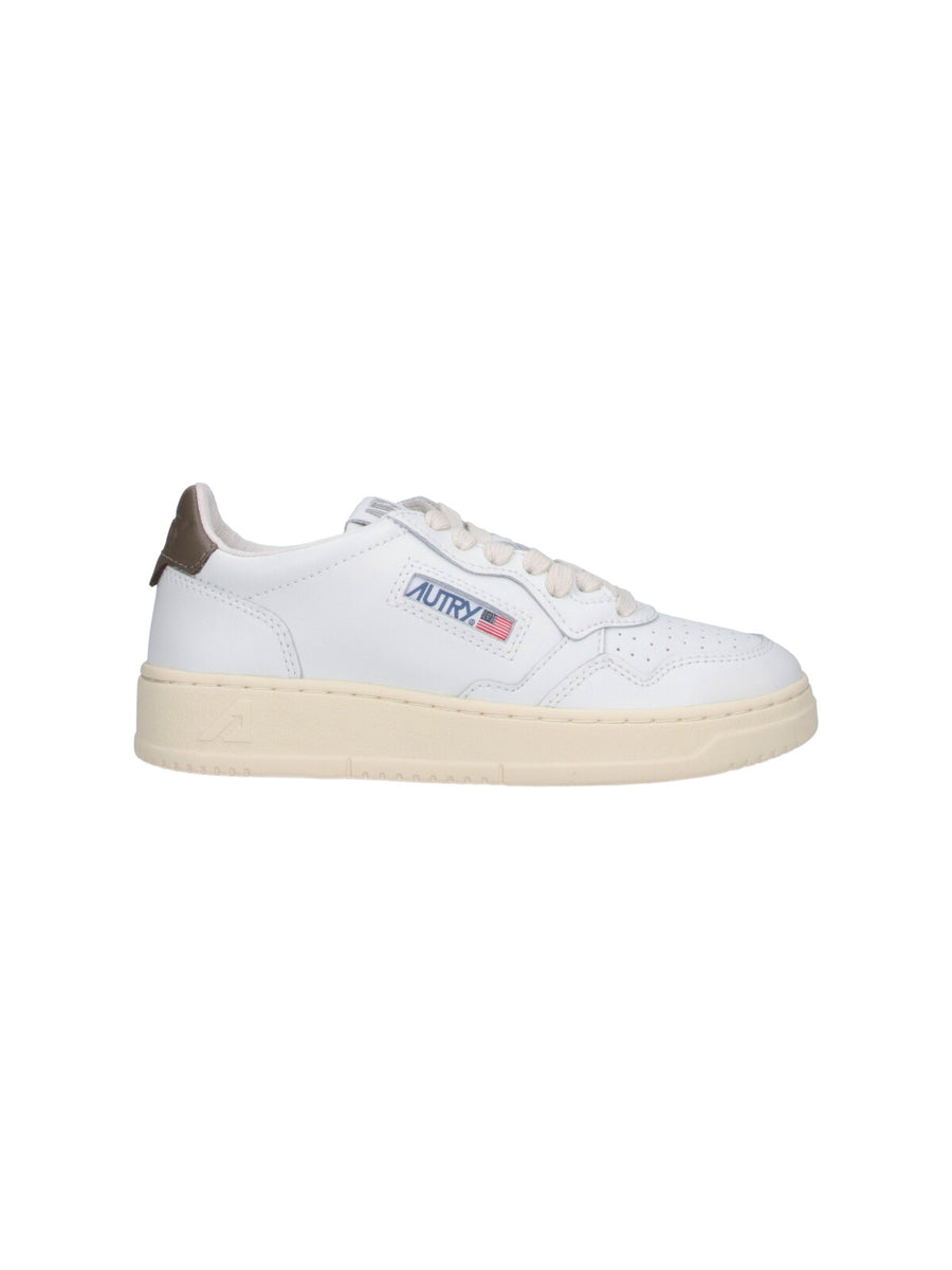 Autry Upper: 100% Cow Leather sneaker in white