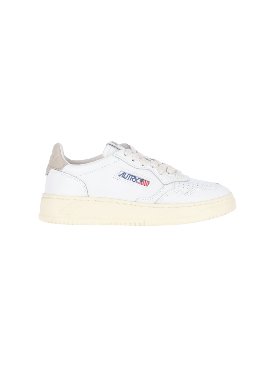 Autry Upper: 100% Cow Leather sneaker in white