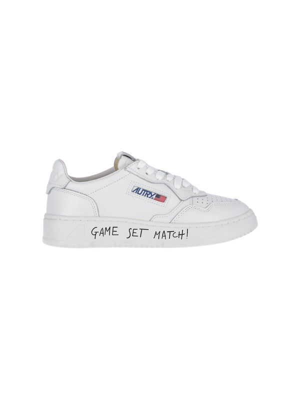 Autry Upper: 100% Cow Leather sneaker in white