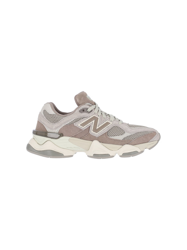New Balance 100% Suede sneakers in brown