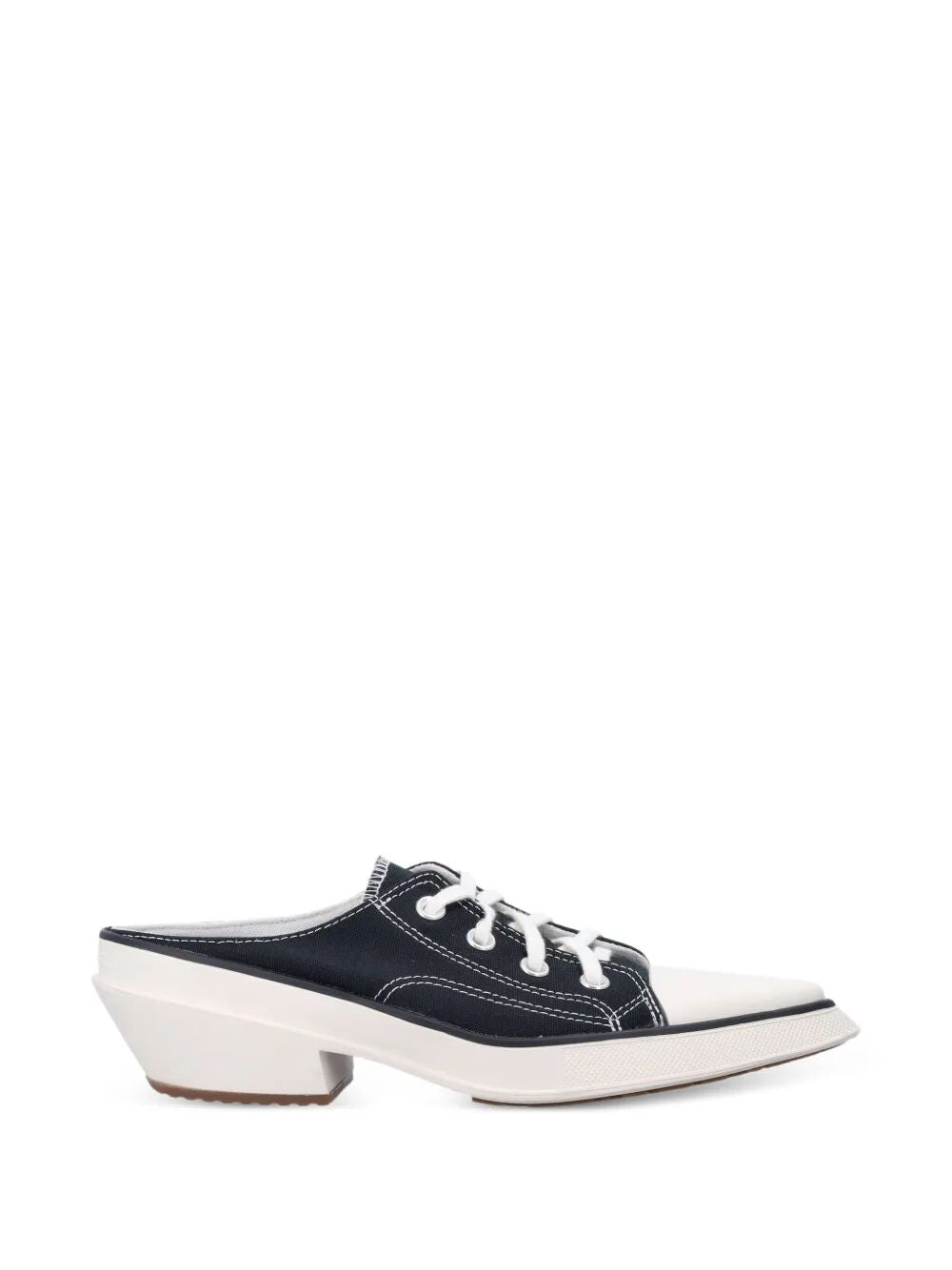Chuck 70 De Luxe Pointed Mule Slip Black Polyester |