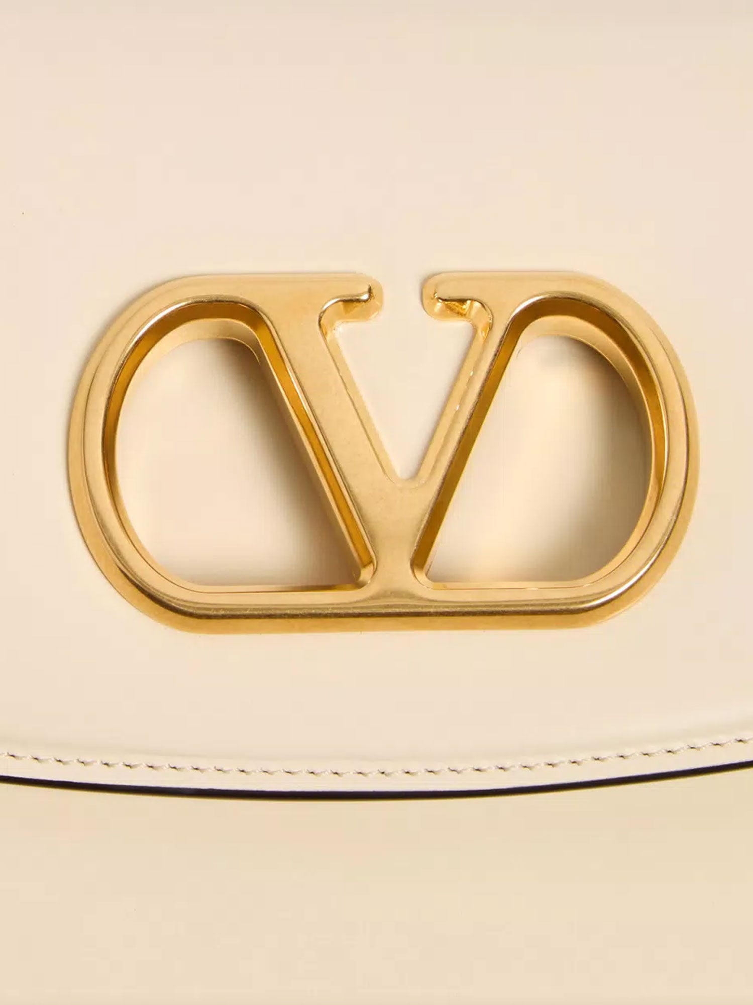 Valentino Garavani Bags Butter White I Calf Leather - Bos Taurus