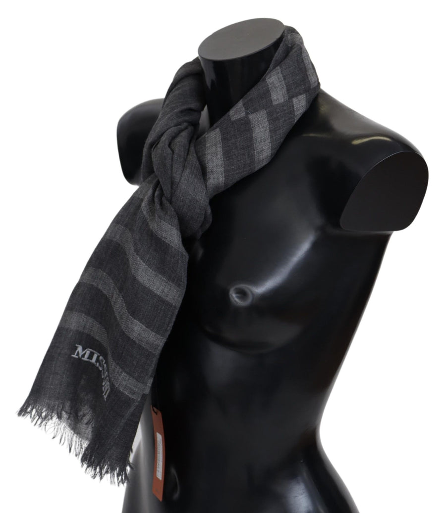 Missoni 100% Wool scarf in gray