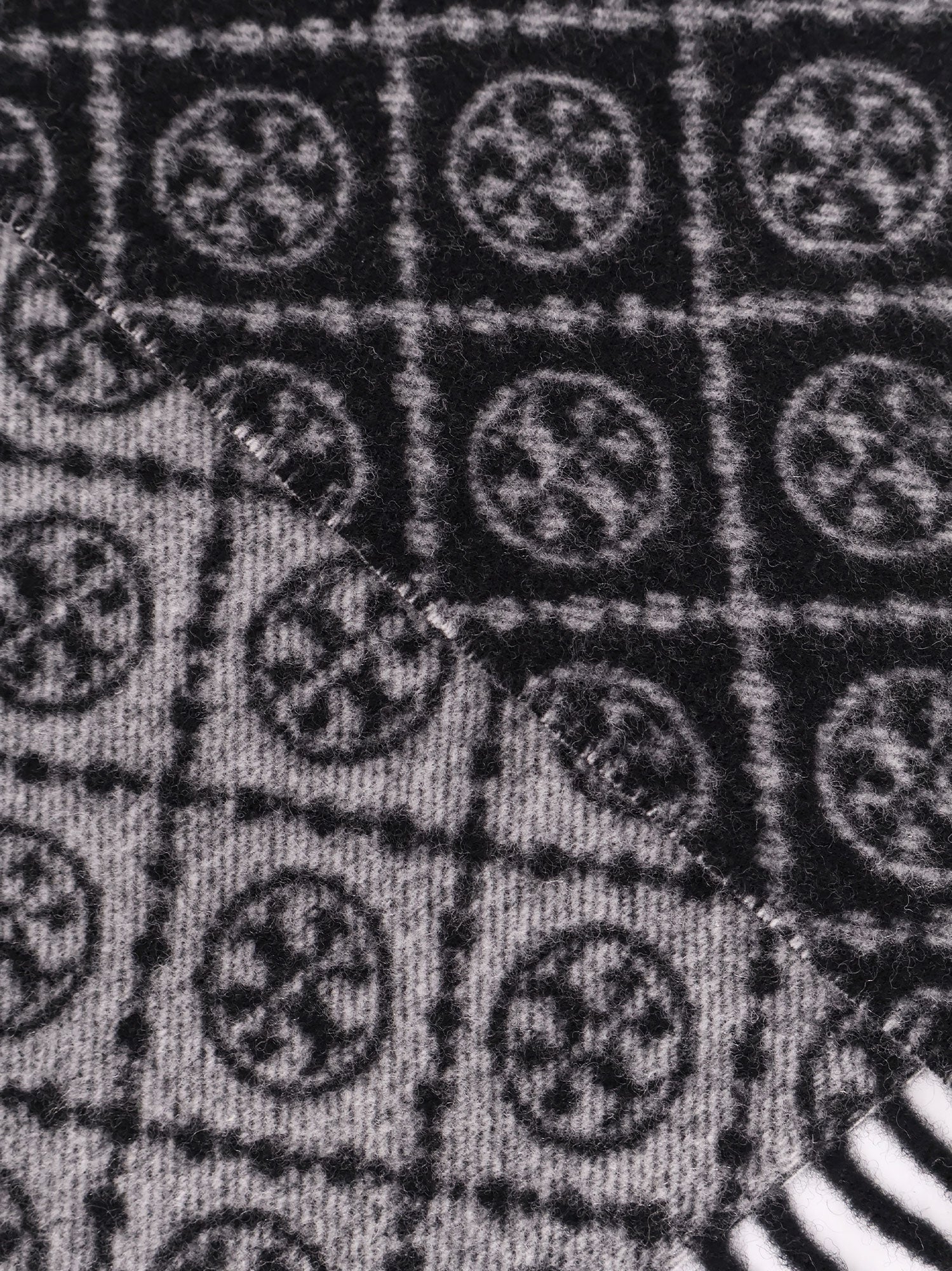 Tory Burch Scarfs Black Lana Cashmere