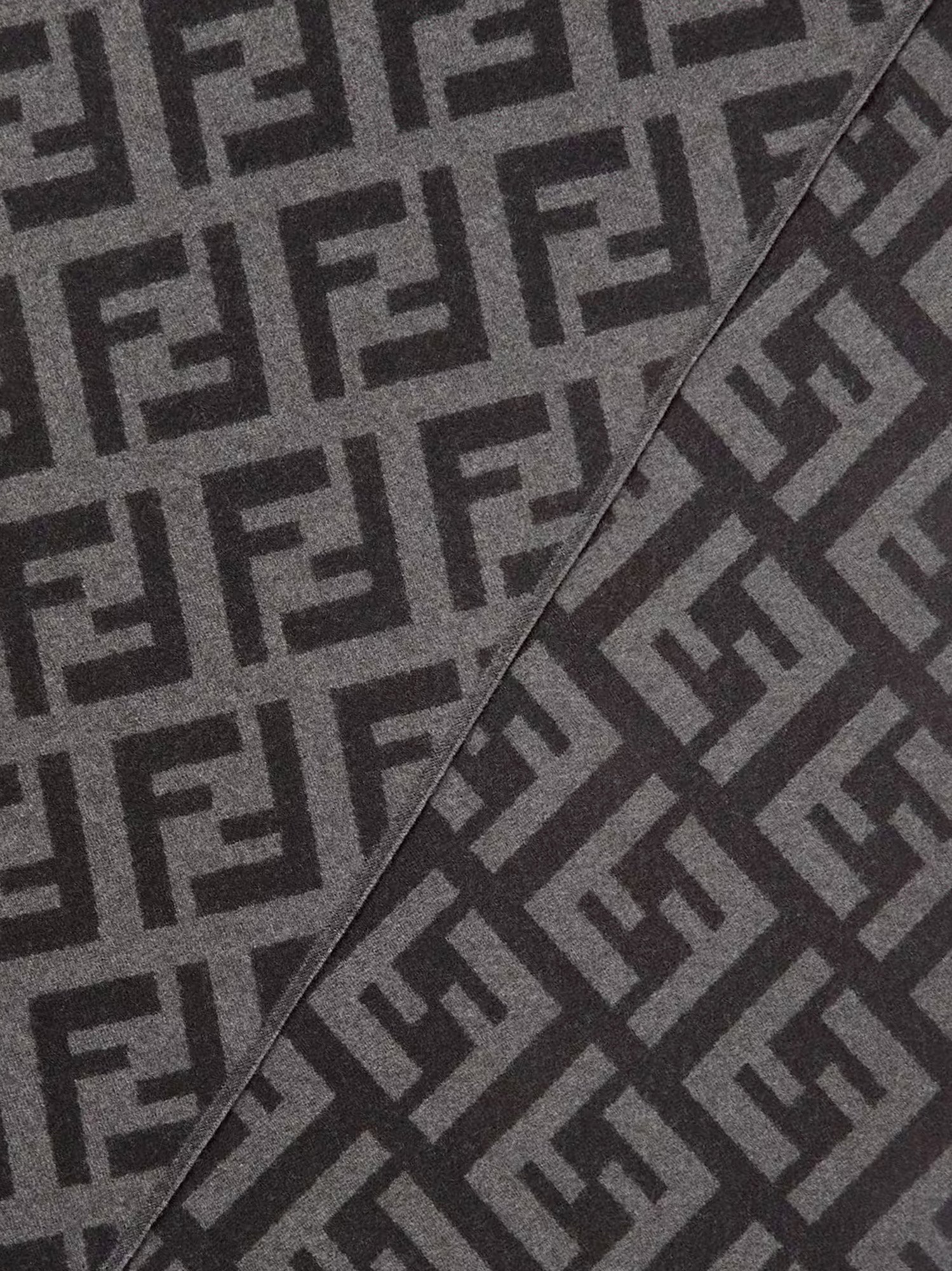 Fendi Scarfs Nero Grigio Cashmere