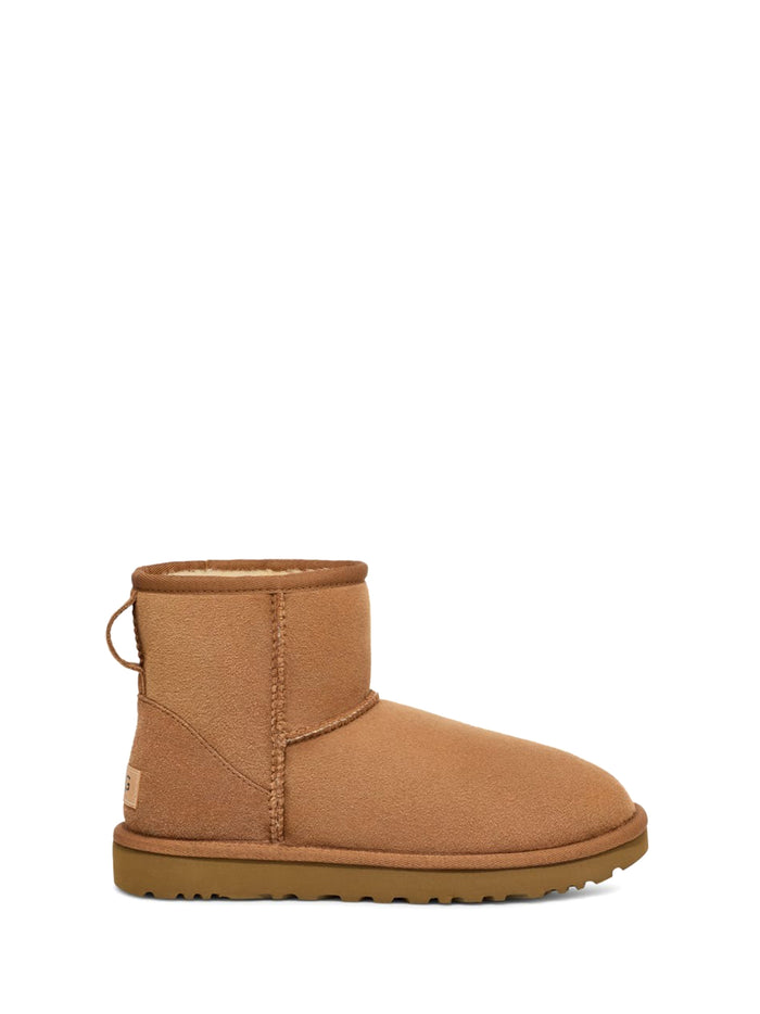 UGG Boots Chestnut Leather