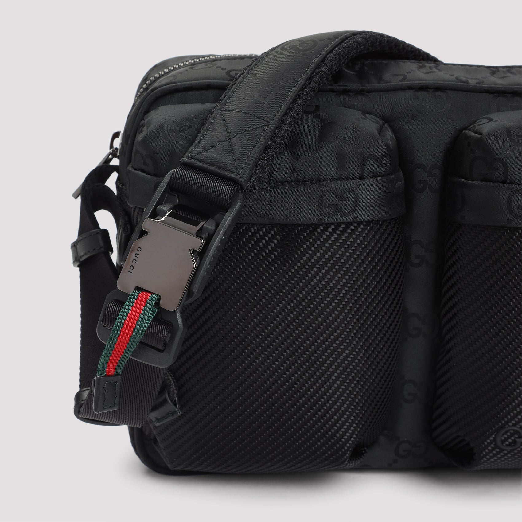 Nexus Shoulder Bag Black Polyamide Polyester