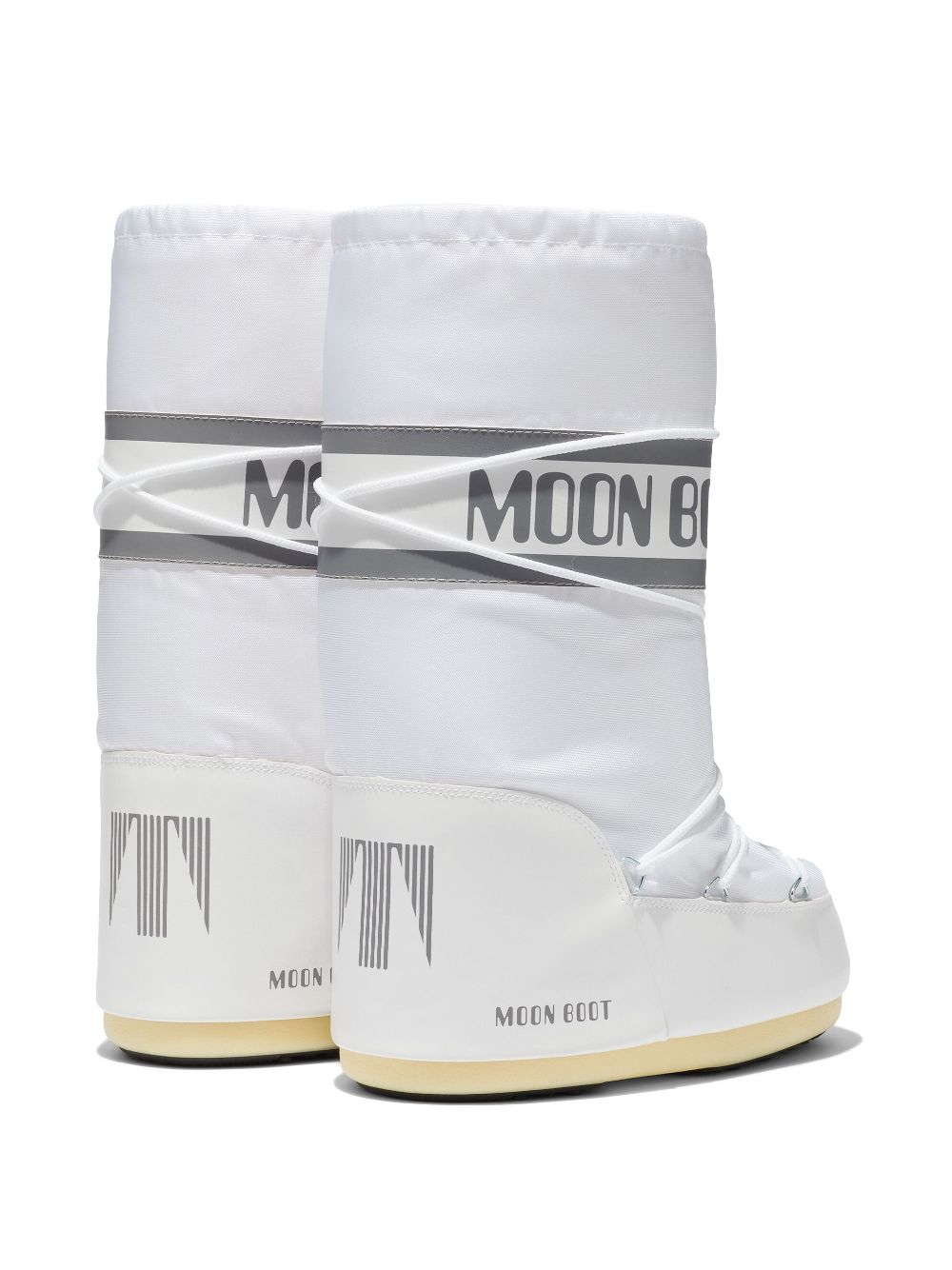 Moon Boot White Sole: Rubber Outer: Polyamide