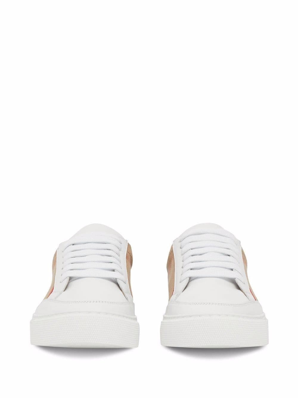 Burberry Sneakers White Leatehr