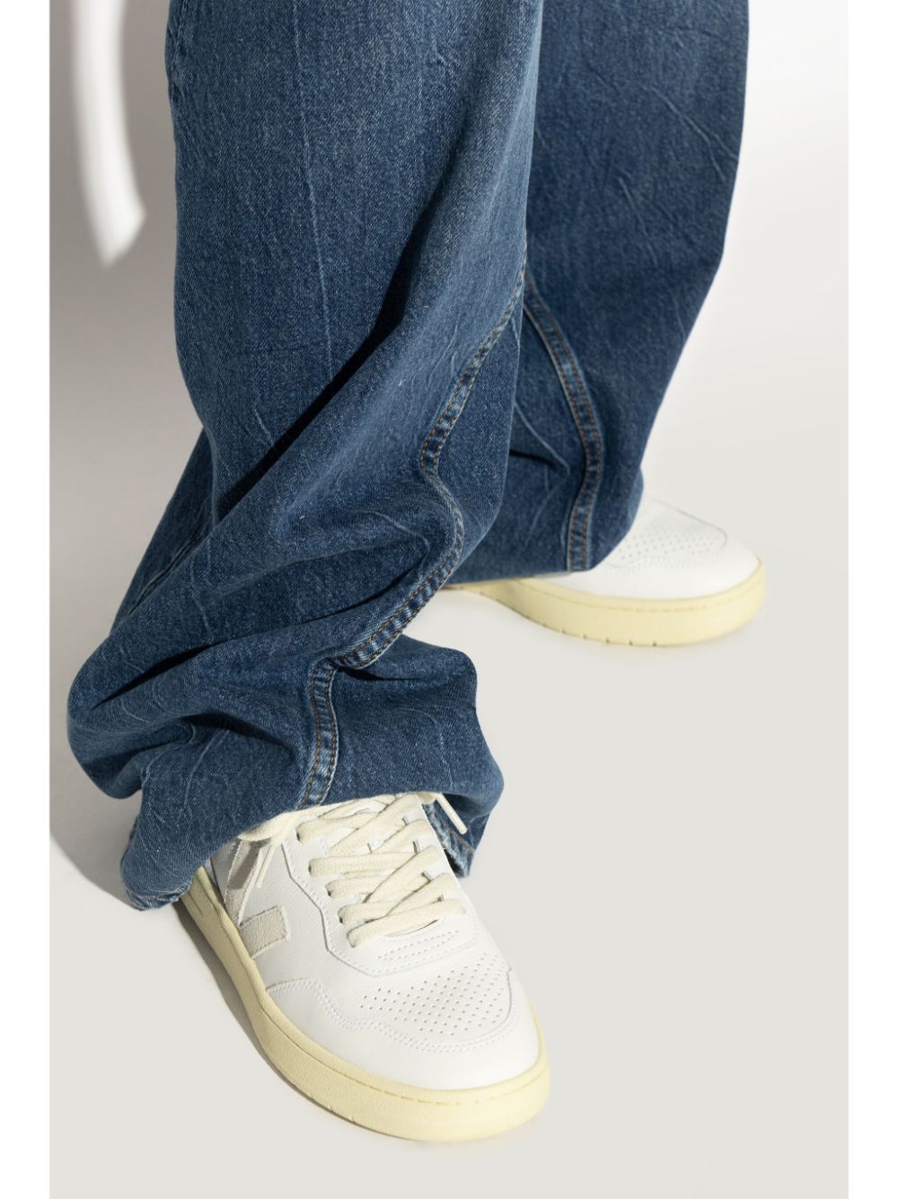 Veja Sneakers Light Grey Leather