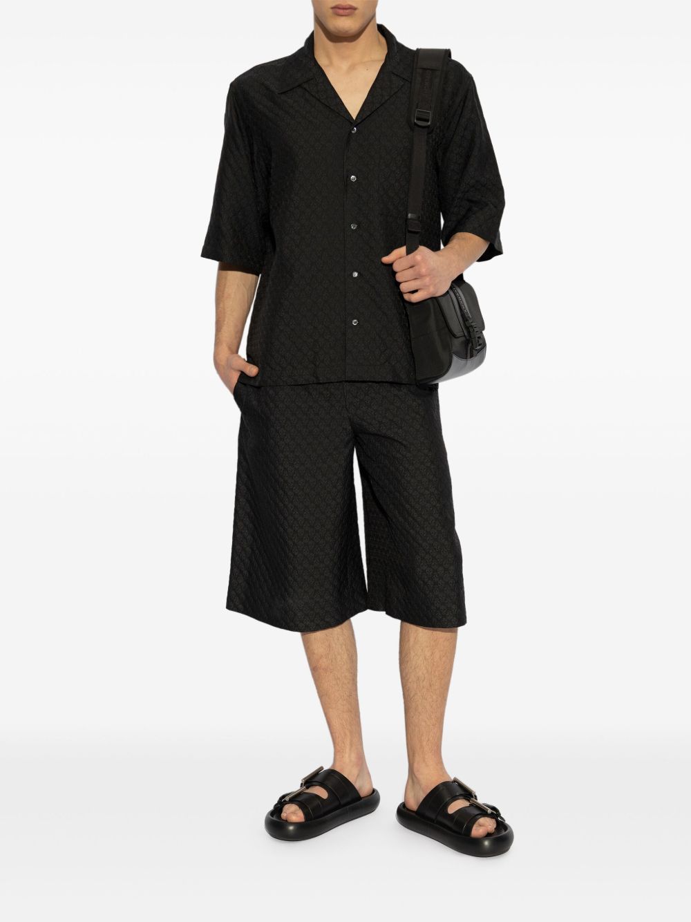 Alexander McQueen Shorts Black Viscose