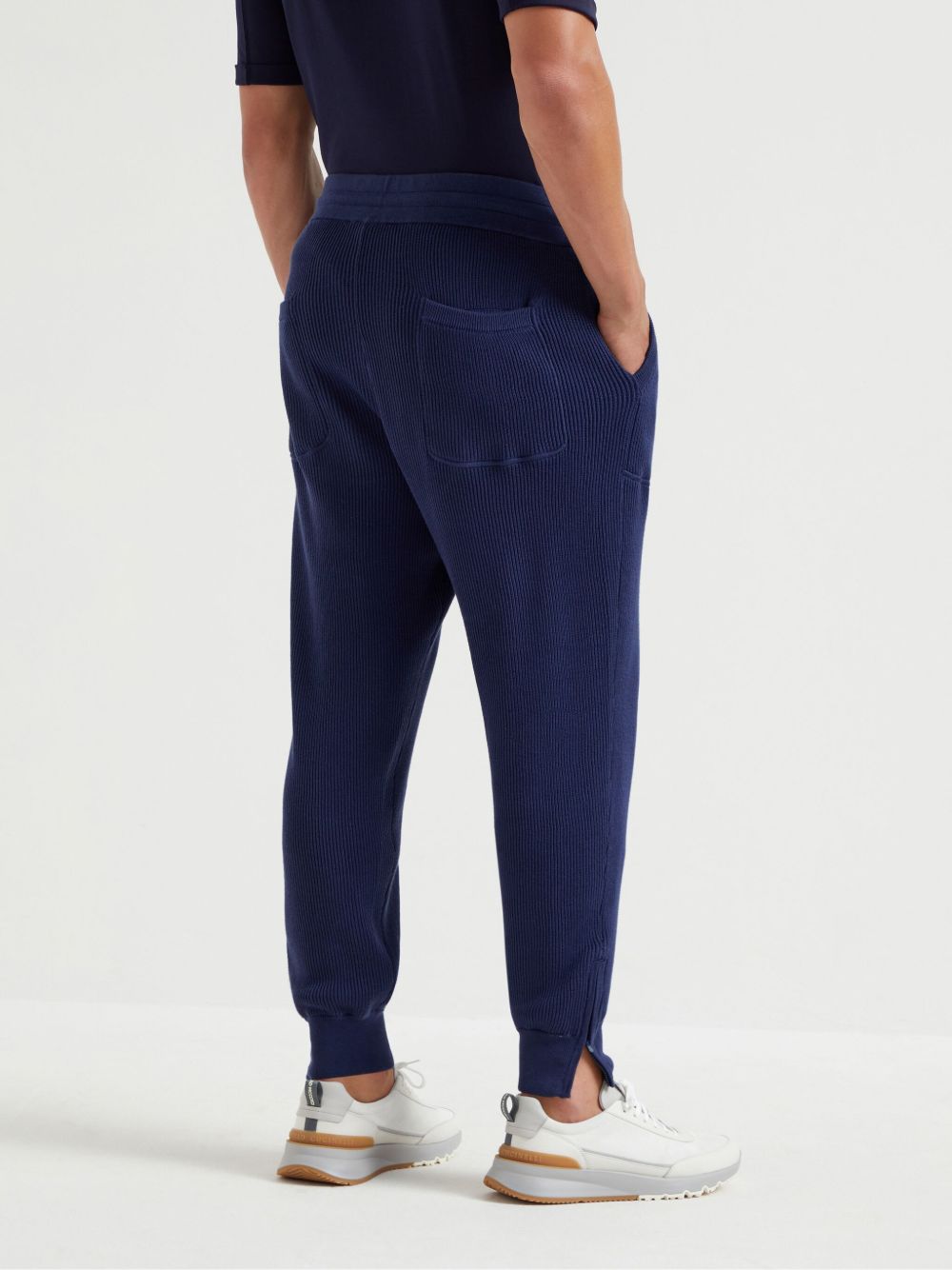 Brunello Cucinelli Trousers Blu Cotton