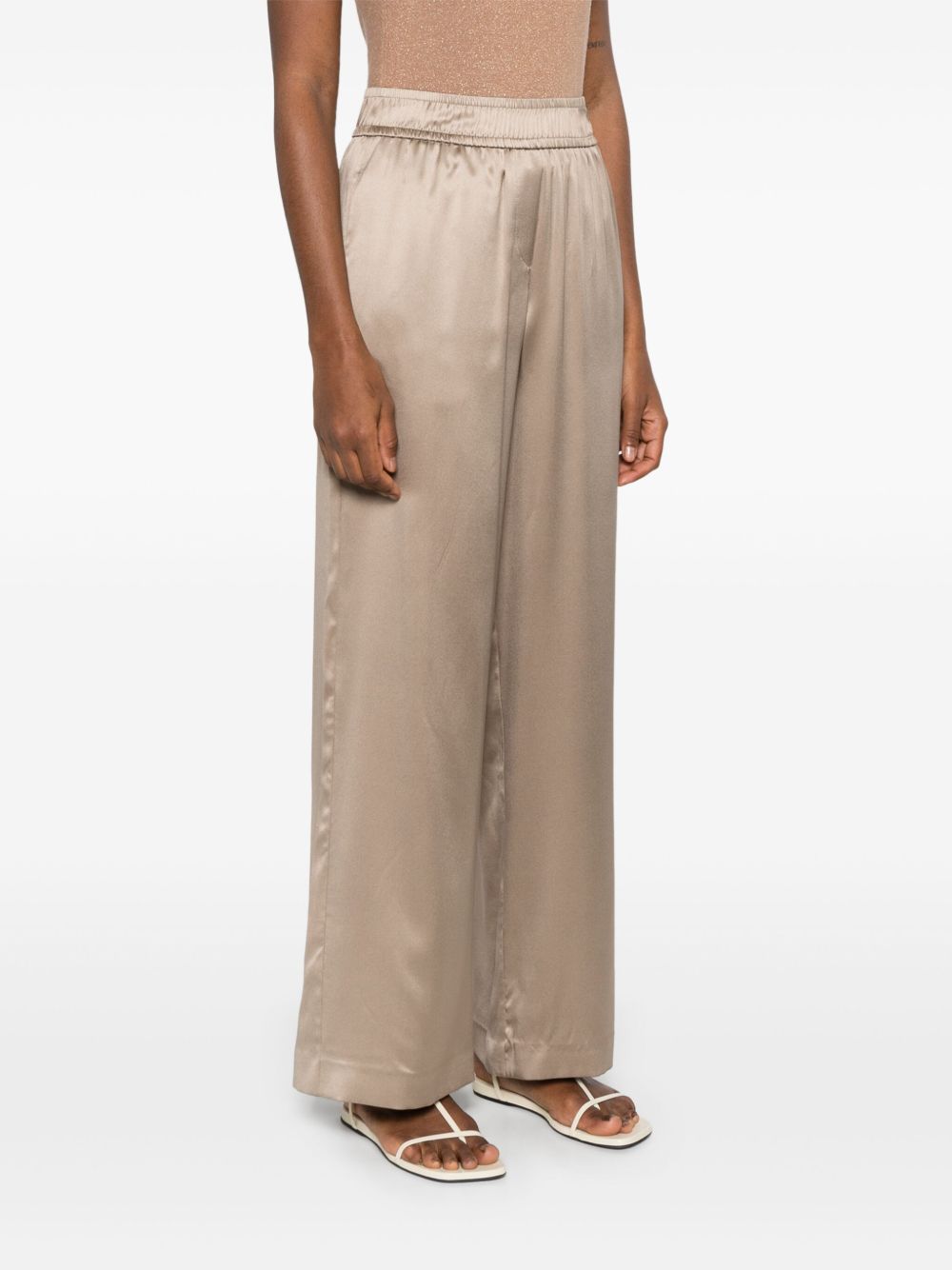 Brunello Cucinelli Trousers Kaki Outer: Silk