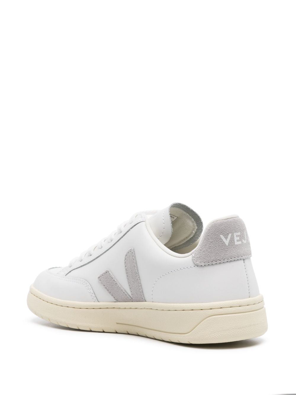 Veja Sneakers Light Grey Calf Leather