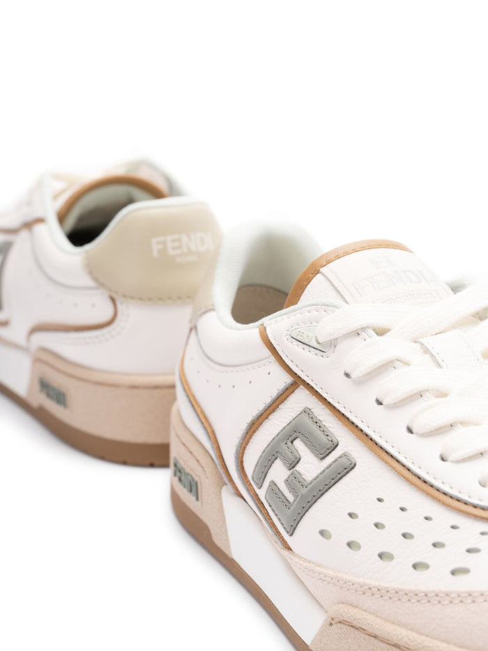 Fendi Sneakers Beige