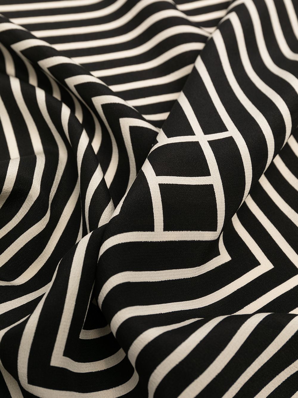 Toteme Pre Scarfs Black Silk