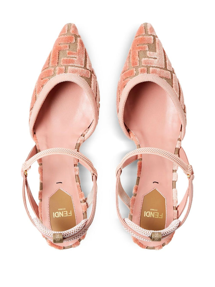 Fendi With Heel Powder