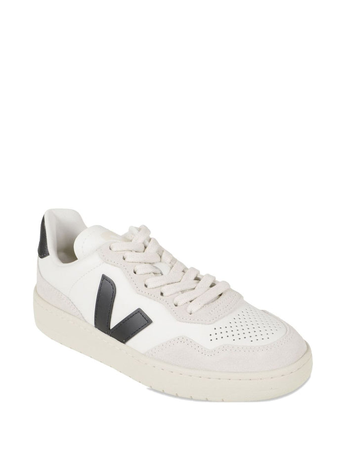 Veja Sneakers Black Outer: Organic Leather