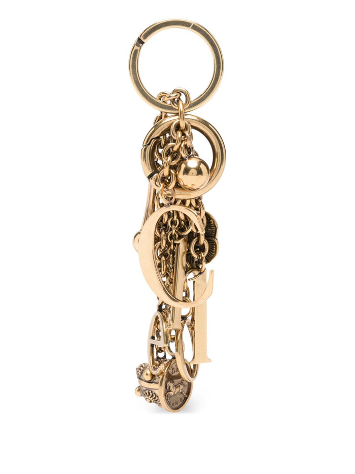 Chloè Keychains Golden Brass ; Zamak