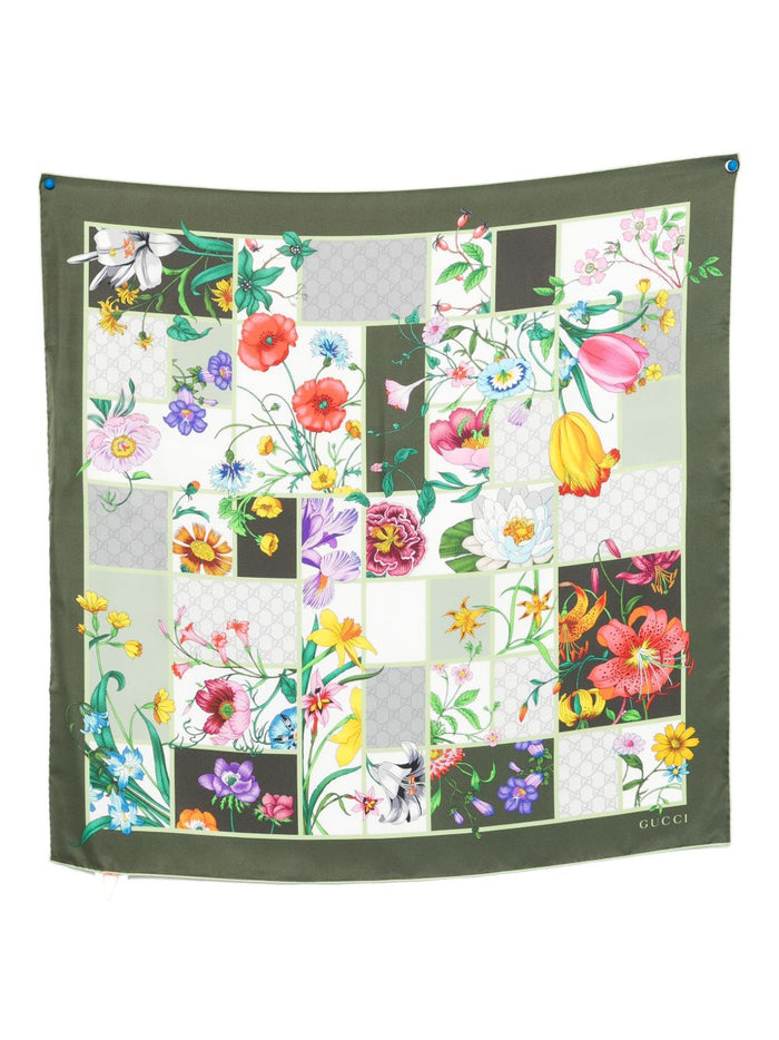Gucci Scarfs Green Silk Fabric