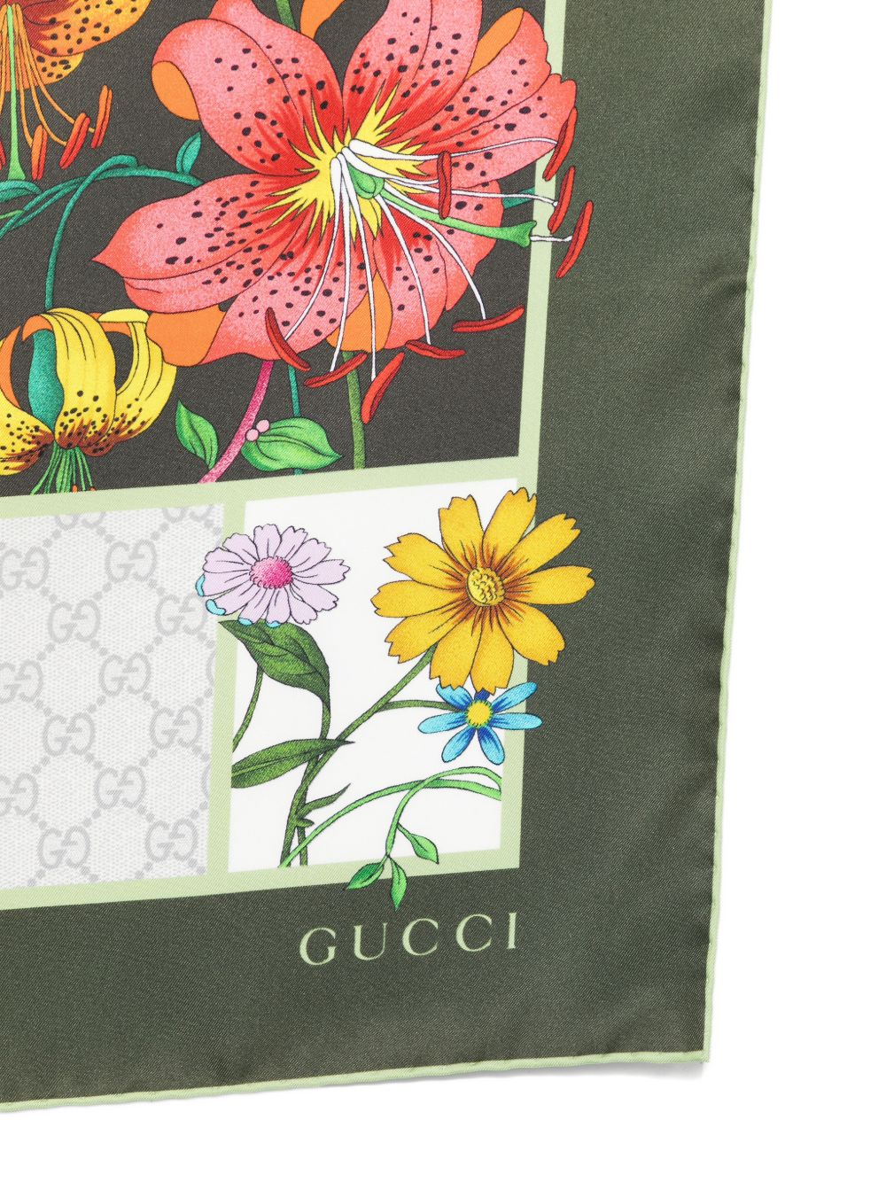 Gucci Scarfs Green Silk Fabric