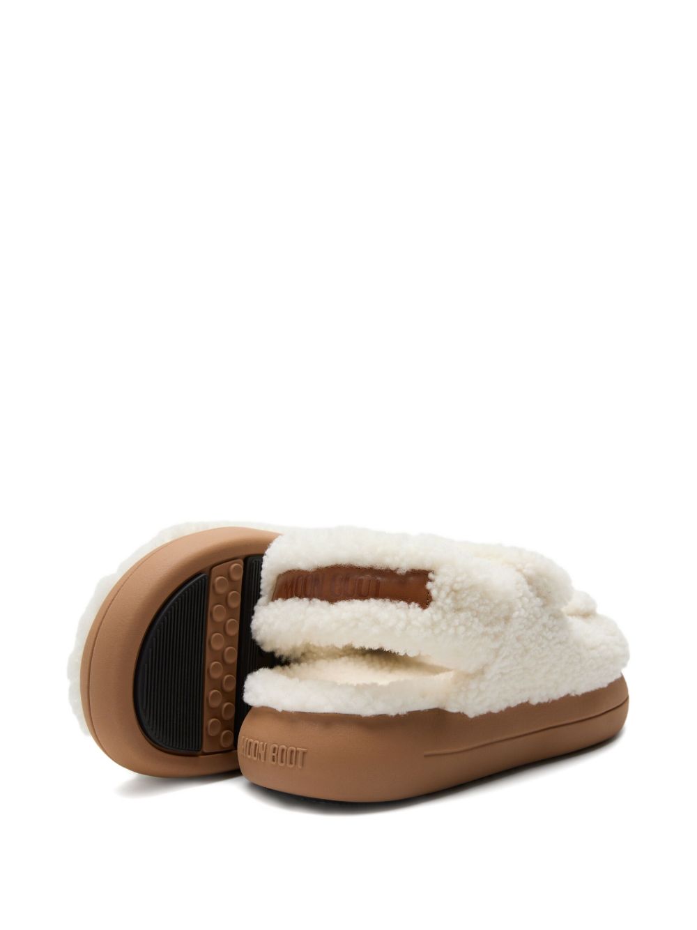 MOON BOOT RESORT Sandals White Outer: Sheep Skin/shearling