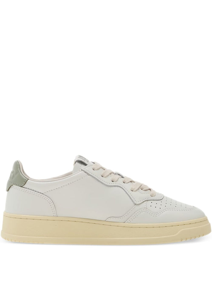 AUTRY Sneakers Verde Acqua Outer: Calf Leather