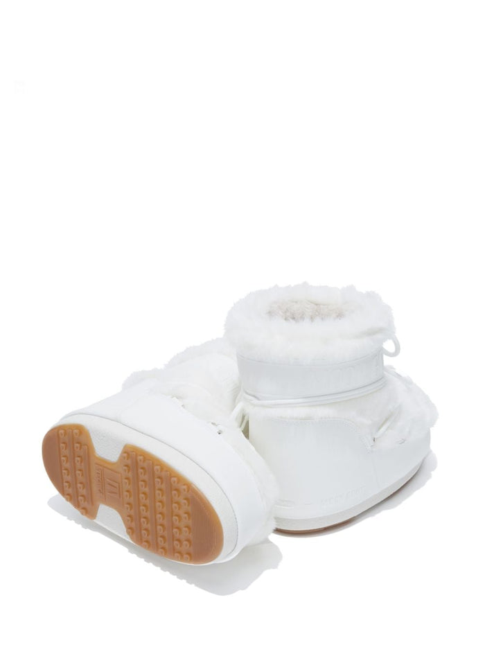 Moon Boot White Outer: Polyamide
