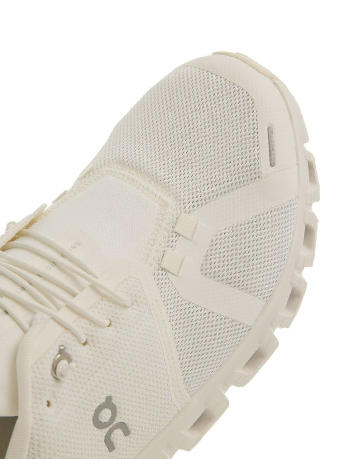 ON Sneakers White Fabric