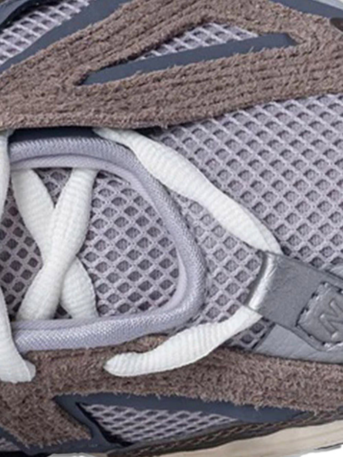 New Balance Sneakers Brown Fabric