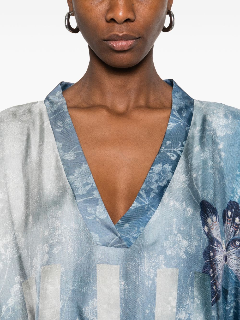 Pierre Louis Mascia Sea clothing Clear Blue Silk