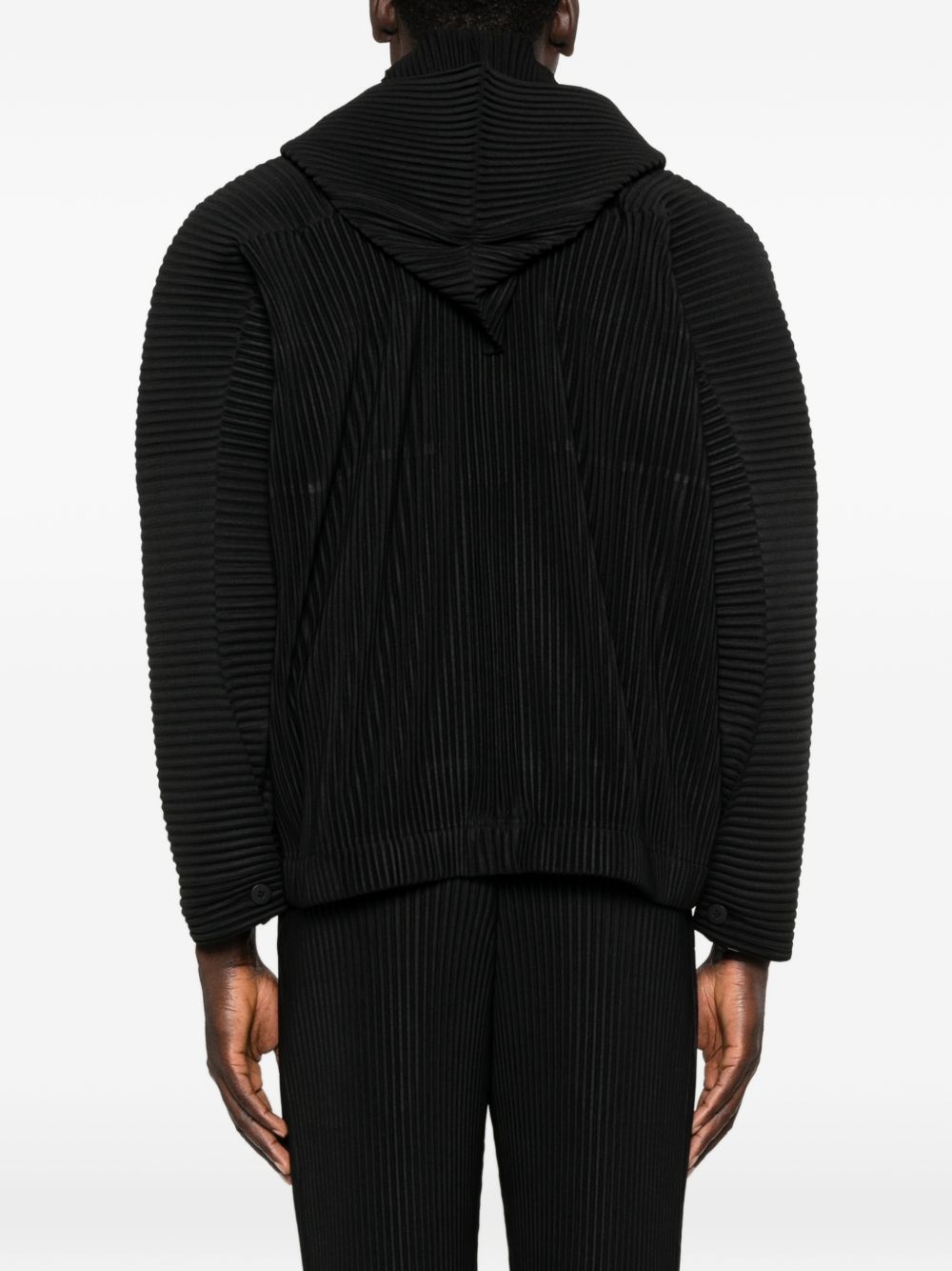 HOMME PLISSE ISSEY MIYAKE Sweaters Black