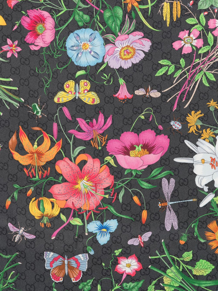 Gucci Scarfs Black