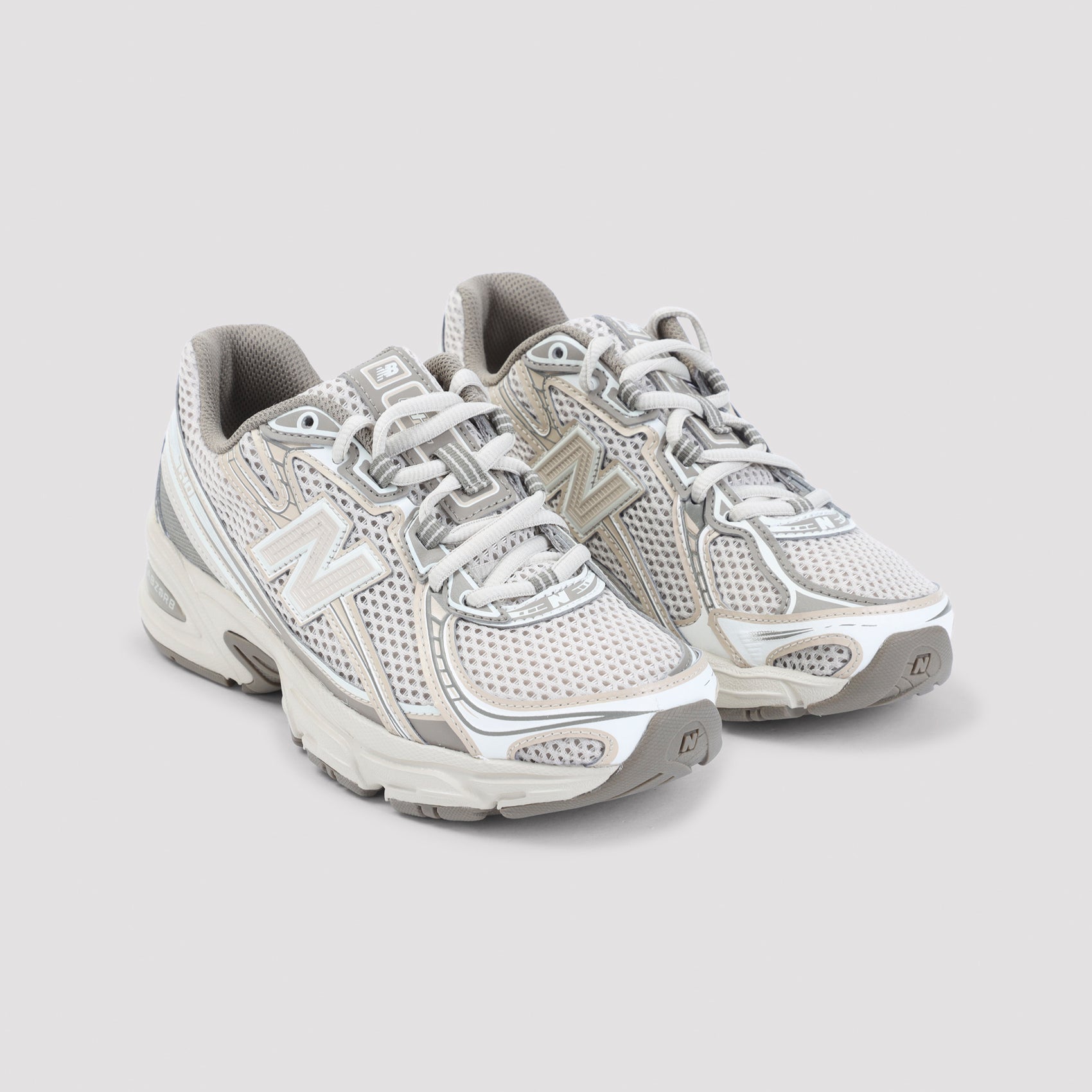 740 Sneakers Nude & Neutrals Textile Rubber Shoe