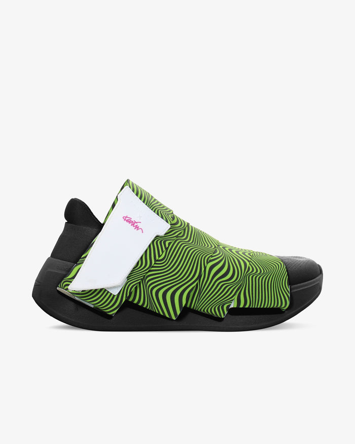 Change Shoe - Karim Rashid Limited Edition 04 Green Everyday Sneakers