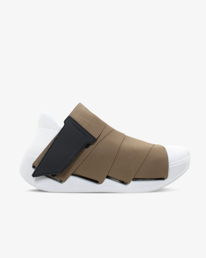 Change Shoe 12 Land Everyday Sneakers