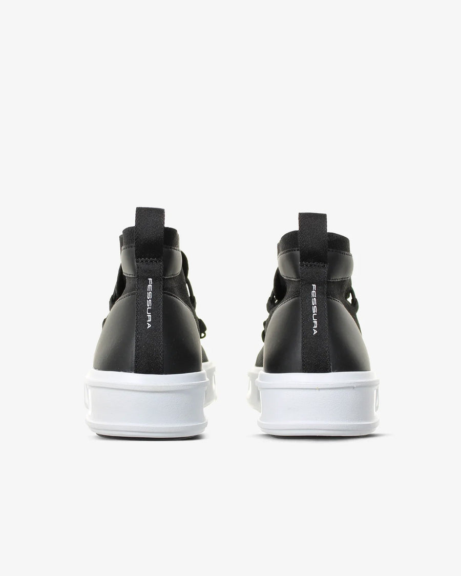 Fessura Italia Flyknit sneaker in black