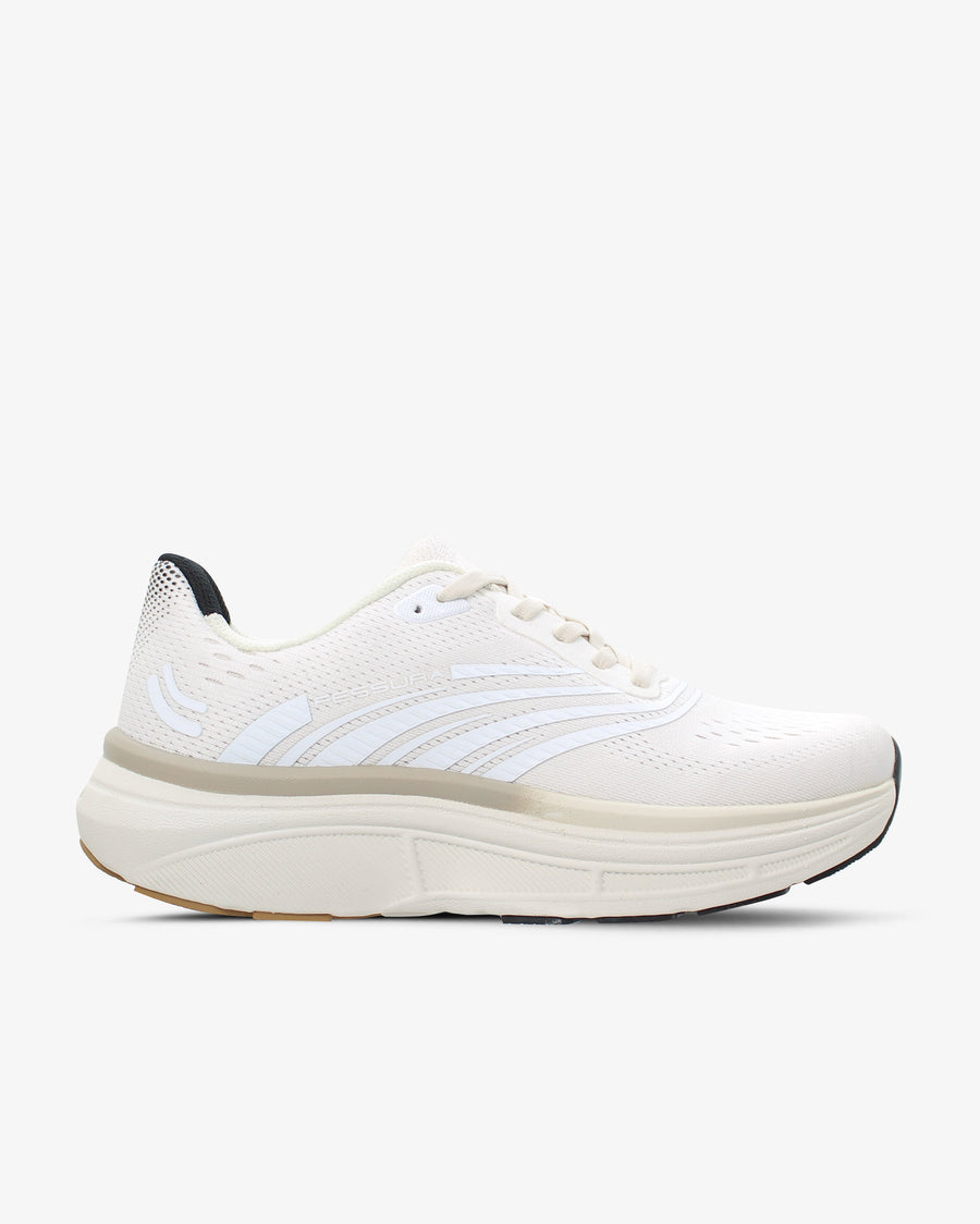 Fessura Italia Breathable jacquard upper with rubber stripe accents sneaker in white