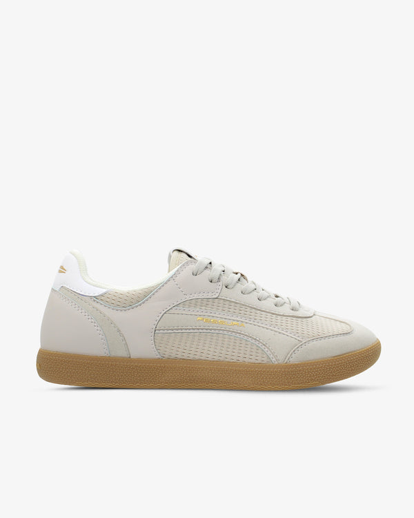 Fessura Leather sneaker in white