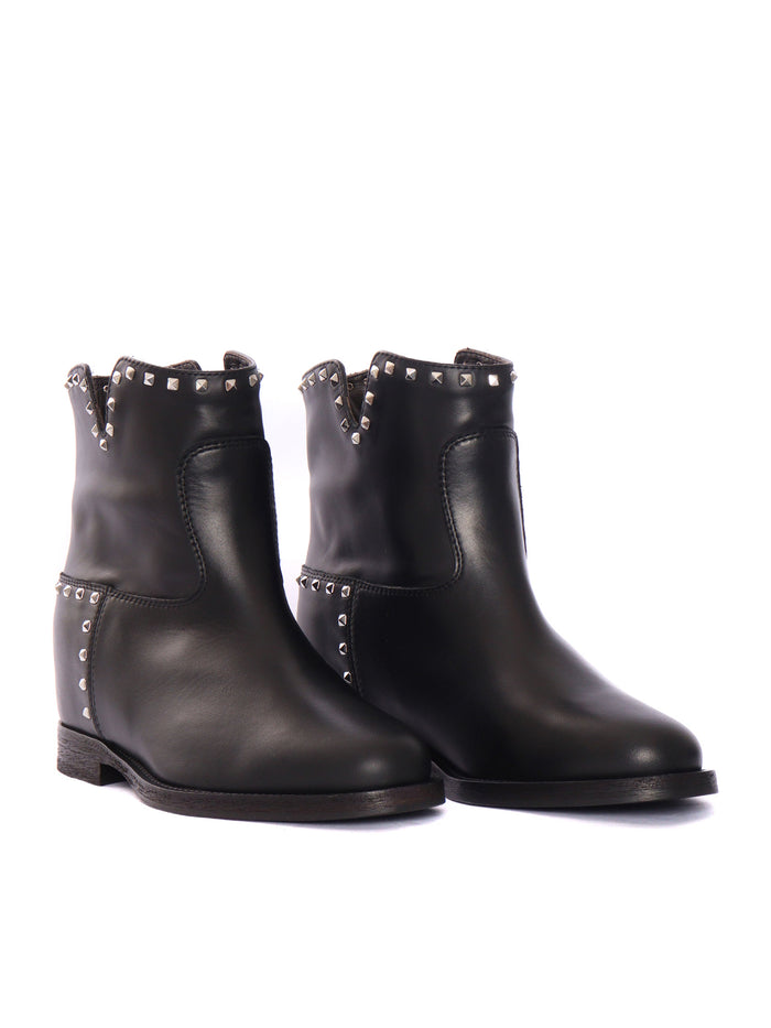 Ankle Boots With Vent Black Leather Sole Rubber Booties