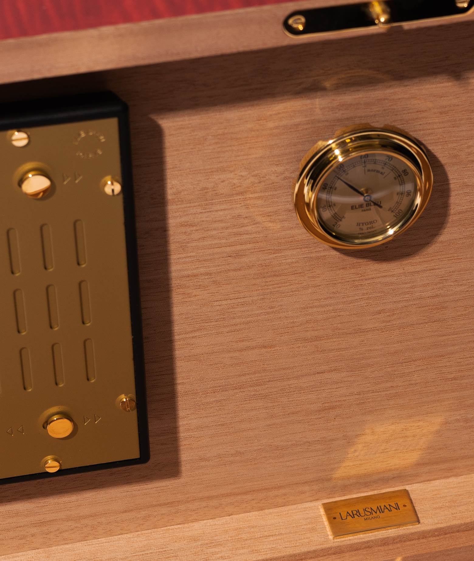 Humidor Limited Edition Royale-Les-Eaux Sombre Red