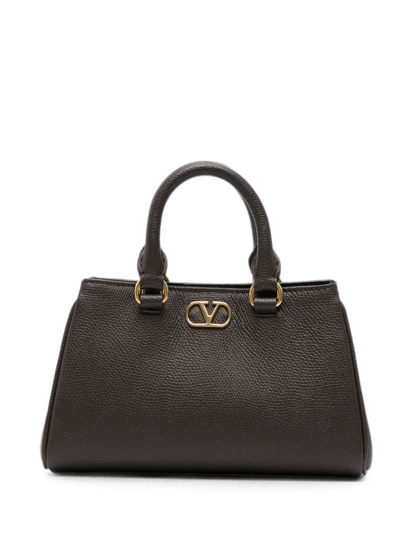 حقيبة VLogo توب مقبض من Valentino Garavani — بني