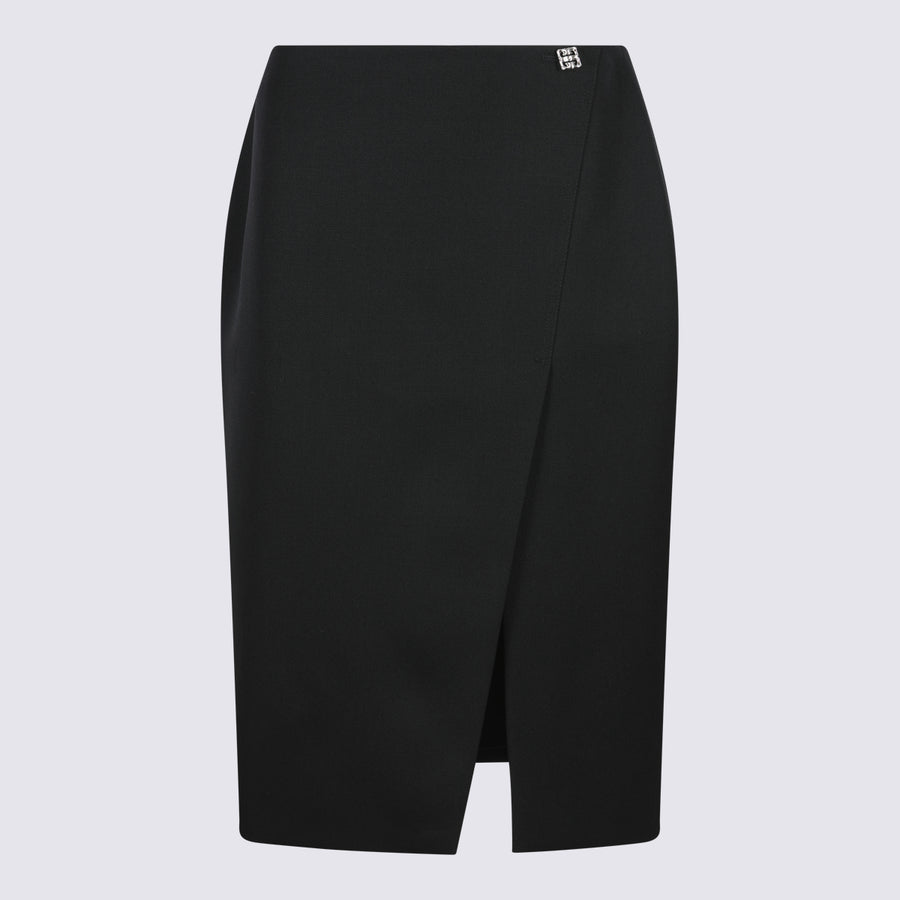 Givenchy 100% Wool skirt in black