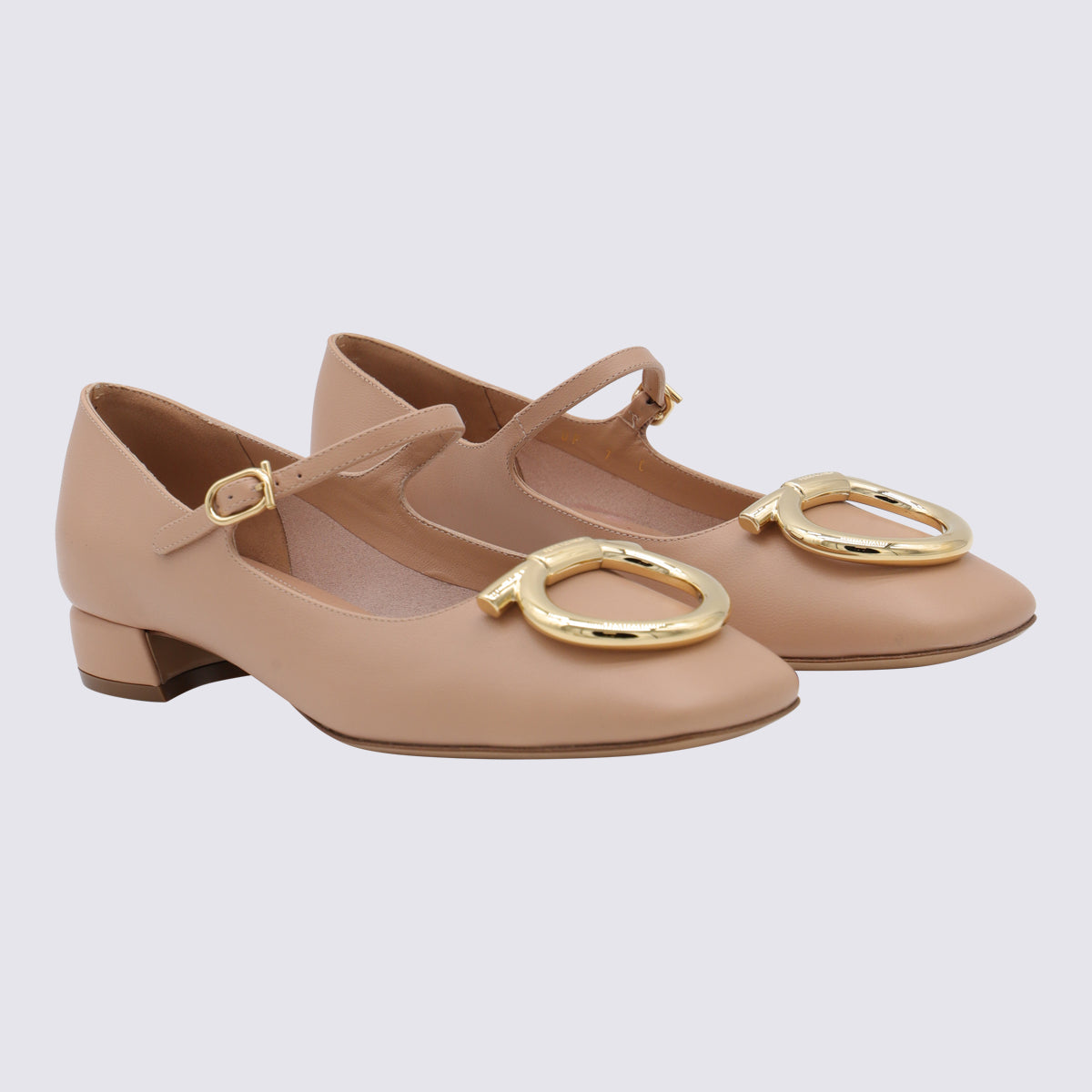 Ferragamo With Heel Amaretti _cover Le Sole %el